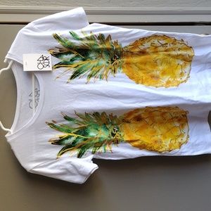 Women's medium short sleeve Chaser t-shirt